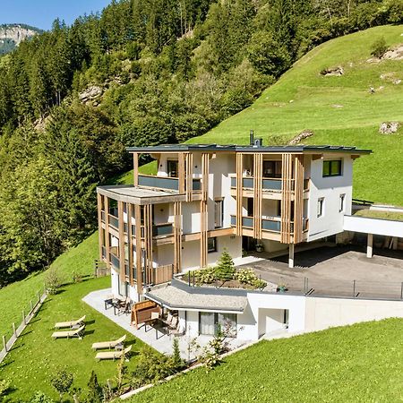 Natur Zeit - Alpine Garden Apartments Mayrhofen Exterior photo